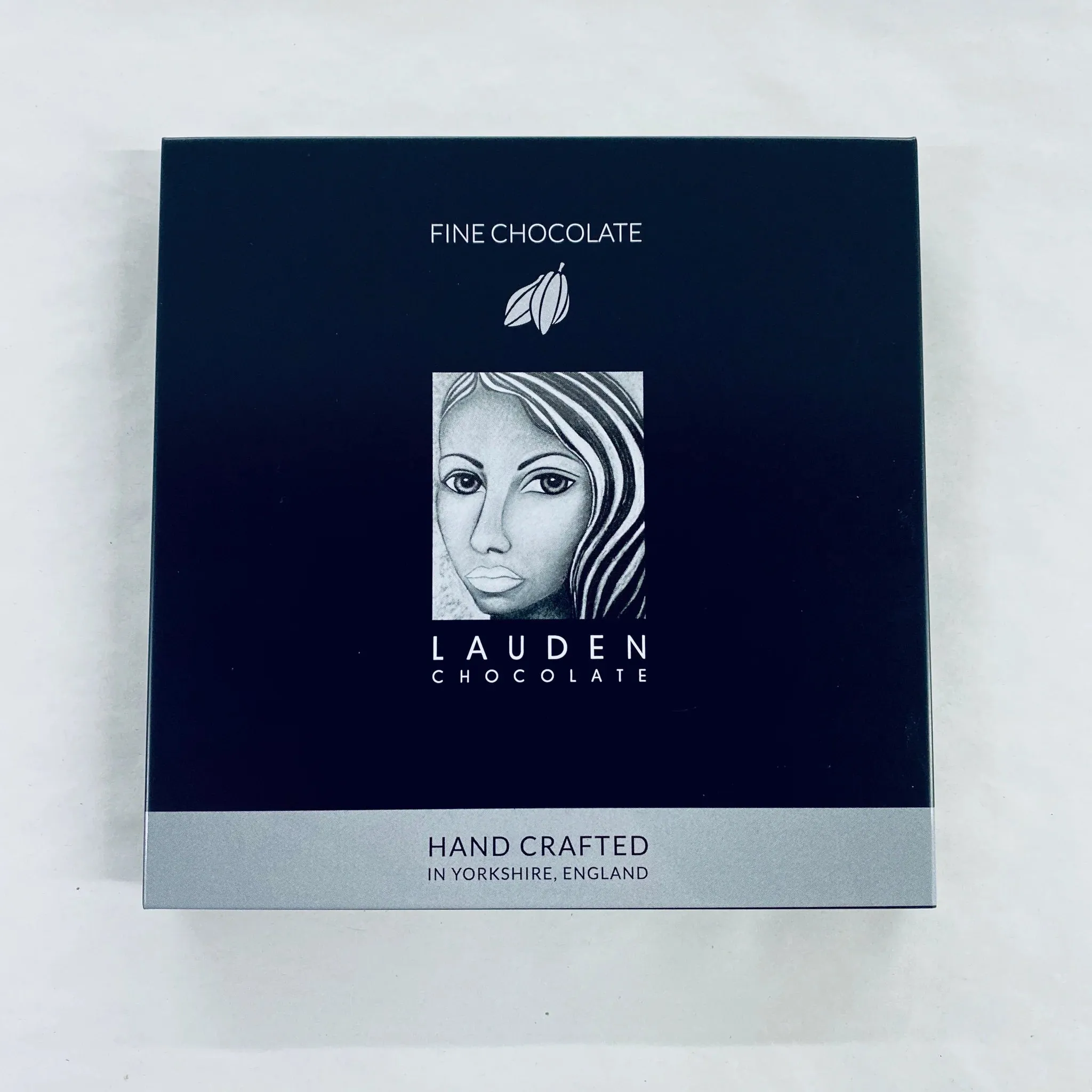 Lauden - Set of 12 Chocolates