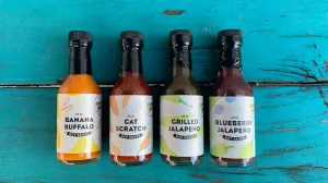 Mini 1.5oz Hot Sauce Bottles